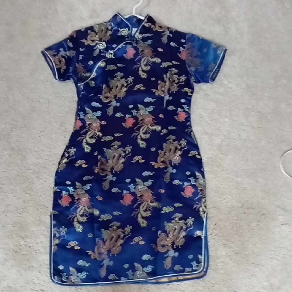 Floral Iridescent Blue Cheongsam Dress